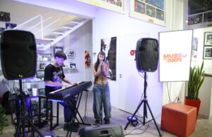 El Museo del Anfi presentó una nueva muestra con objetos donados por artistas