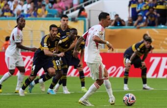 A Boca se le escapó el triunfo ante Benfica en su debut en el Mundial de Clubes