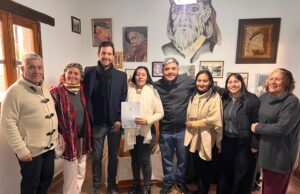 Restitución histórica en Villa Nueva: entregaron objetos arqueológicos a la comunidad Comechingón