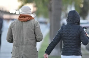 Frente frío y lluvias: se espera un brusco descenso de temperatura desde este viernes